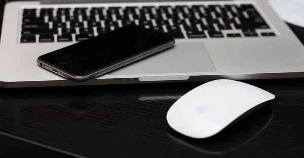 AI人工智能机器人的利与弊