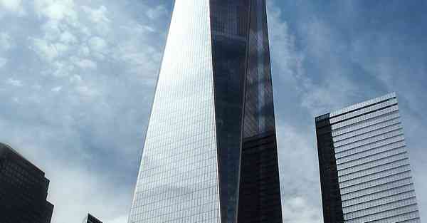 人工智能机器人搬家：革新行业的力量