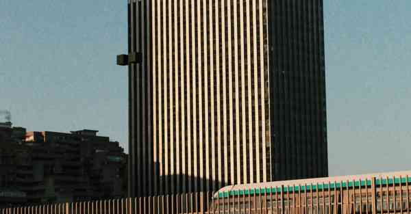 智能摆零件机器人