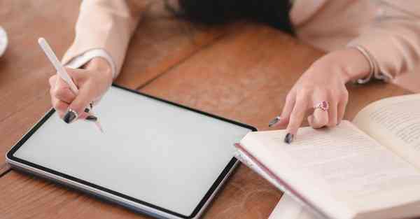 智能机器人管家创新点