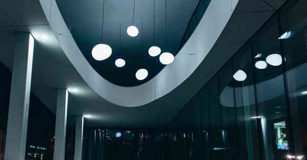 弱人工智能机器人：弱人工智能的主要应用算法有哪些