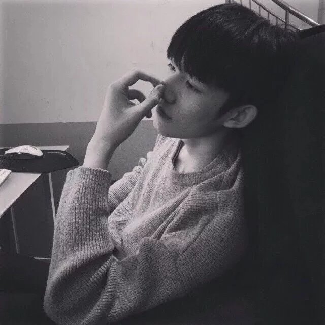 元荣璐琴