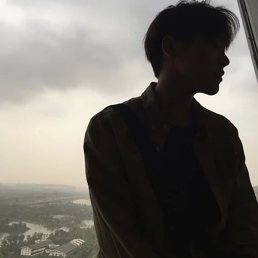 韦志生灵