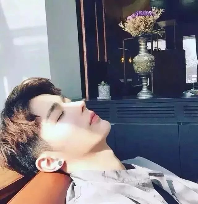 严英媚贵